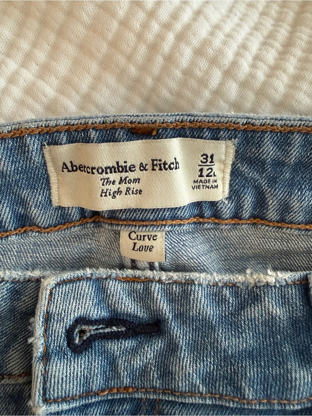 Abercrombie & Fitch Light Blue 'The Mom' High Rise Jeans 12L